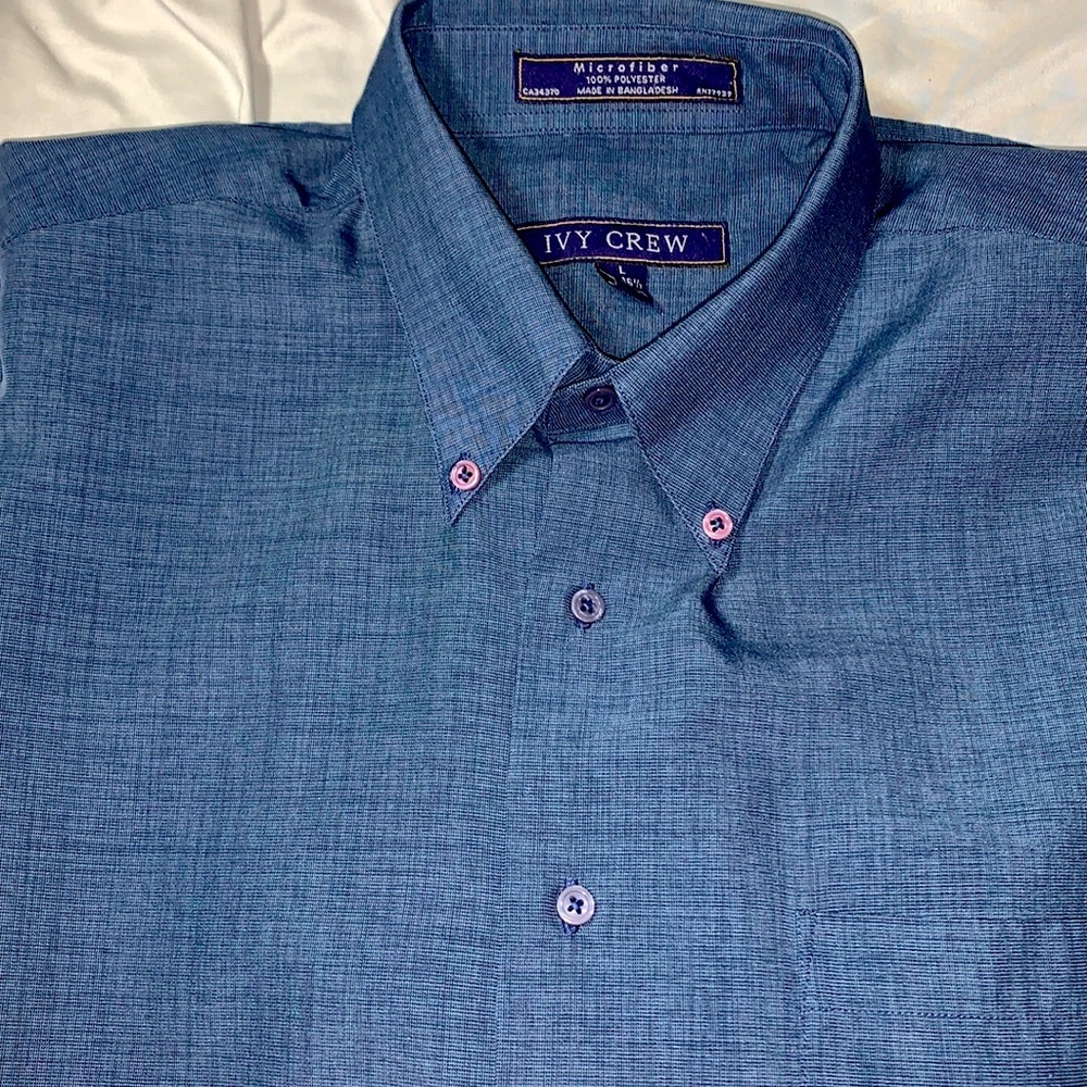 Ivy Crew long sleeve shirt mint condition